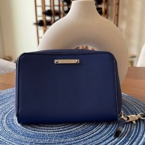 Stella & Dot Blue Women’s  Compact Zip Wallet NWOT